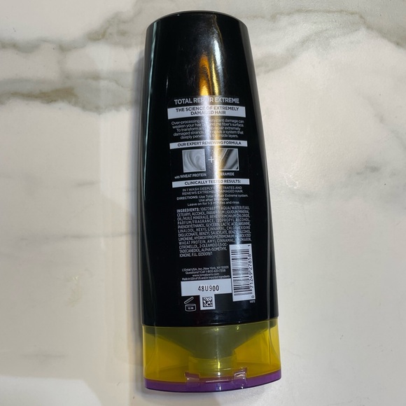 L’Oréal Paris Elvive Total Repair Extreme Renewing Conditioner - 375mL - Picture 2 of 2